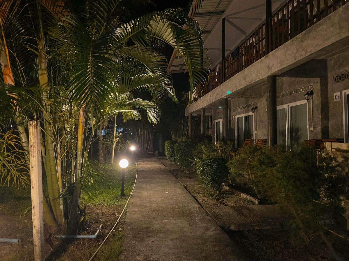 Smile Resort Ko Muk Extérieur photo