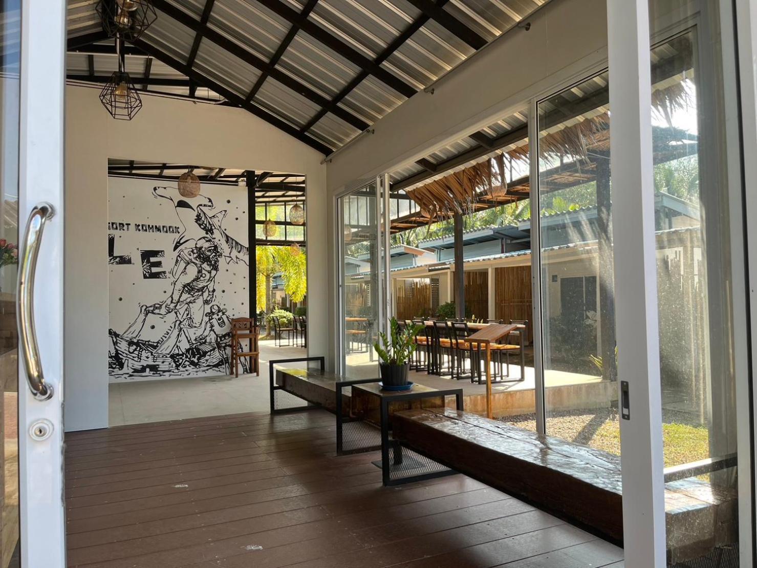 Smile Resort Ko Muk Extérieur photo